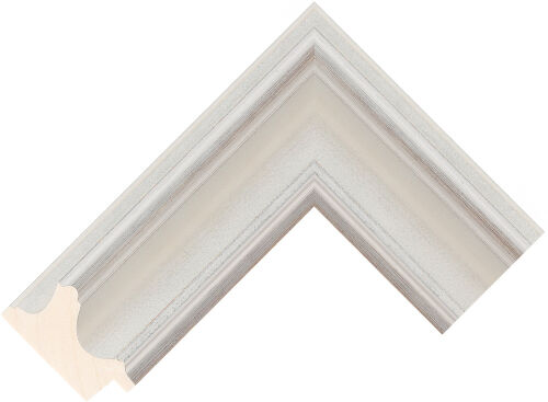 Corner sample of Silver Spoon Radiata Pine Frame Moulding