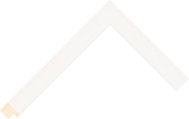 526127020 - White - 20mm wide picture frame chevron